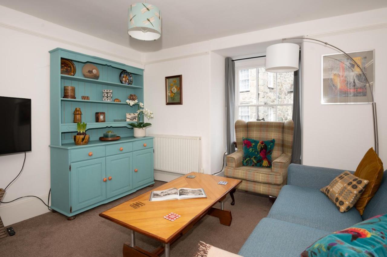 Cottage In Heart Of Dolgellau With Parking ドルゲラウ エクステリア 写真