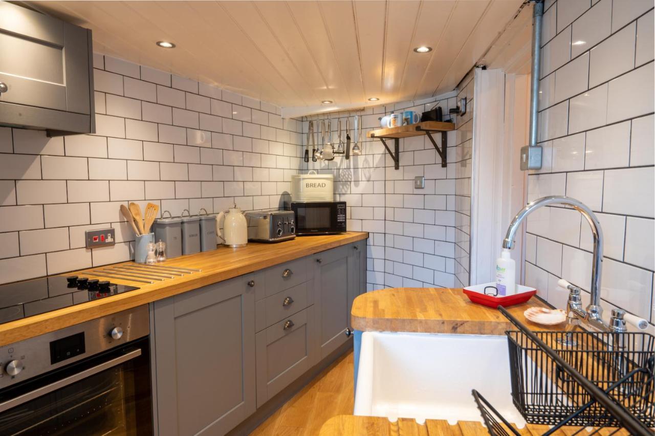 Cottage In Heart Of Dolgellau With Parking ドルゲラウ エクステリア 写真